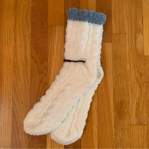 NWOT Fuzzy Socks Cream with Teal Band